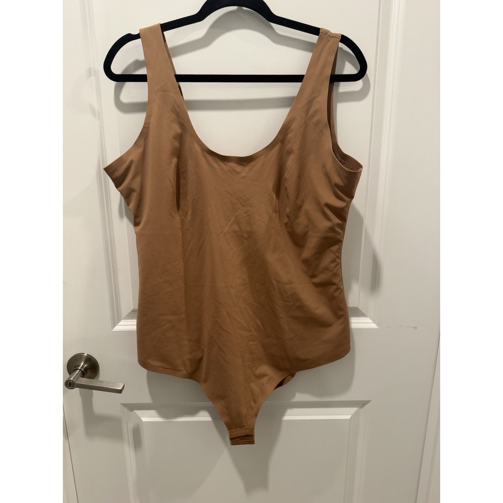 Pinsy Women's Sculpting Lace Shapewear Bodysuit Size 2XL